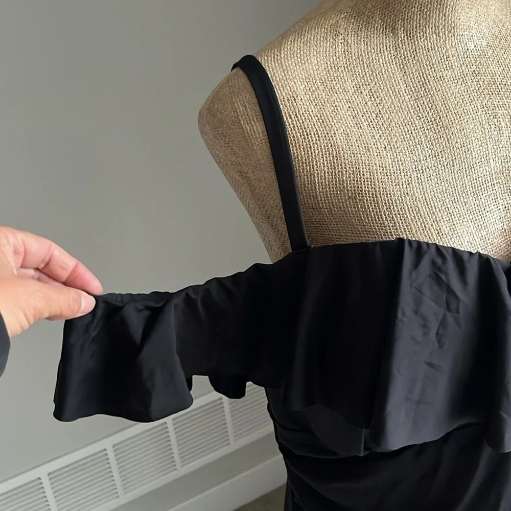 Kenneth Cole Reaction Black Tankini top 1X NWT